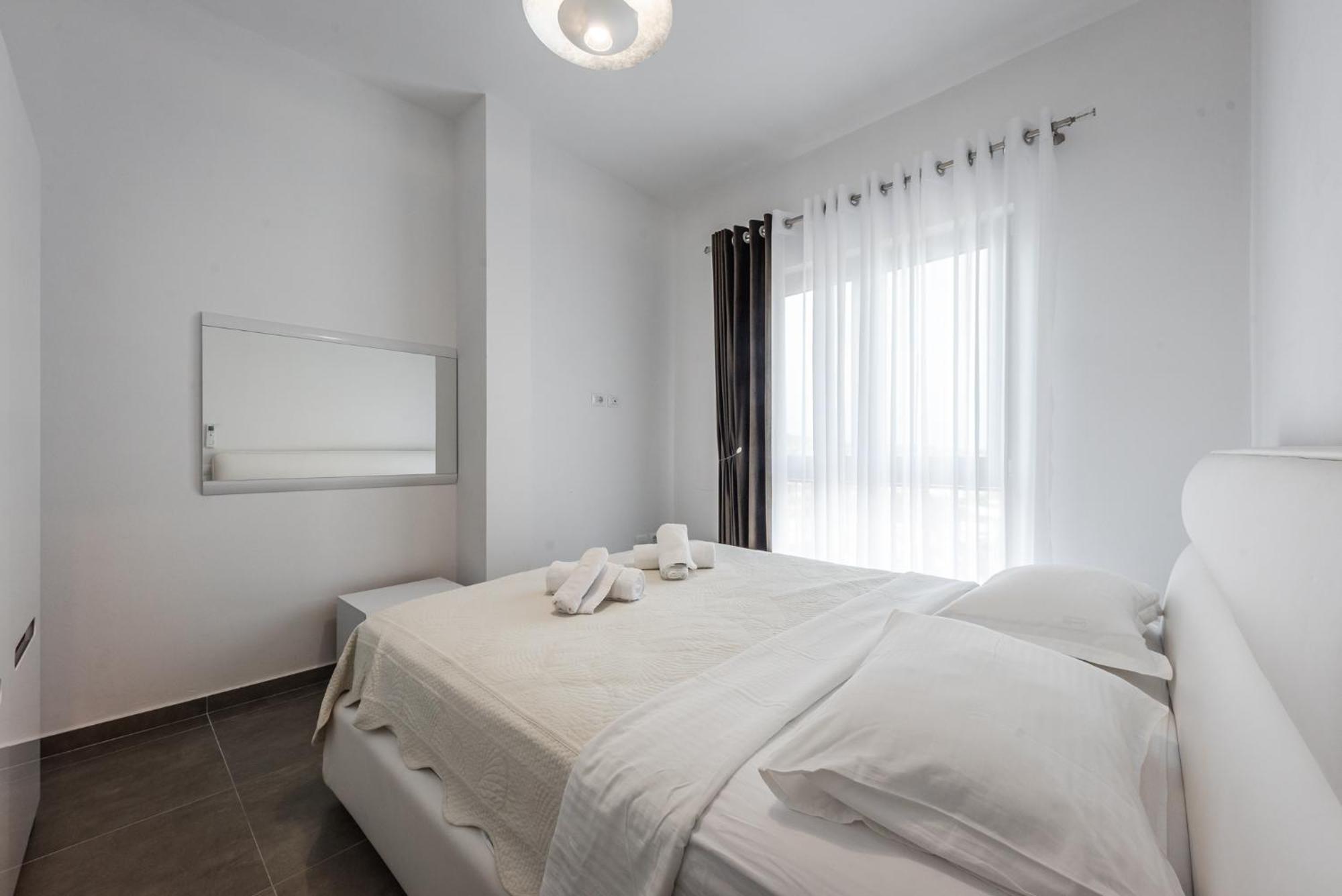 Royal Hill Apartments By Ps Durres Exterior photo