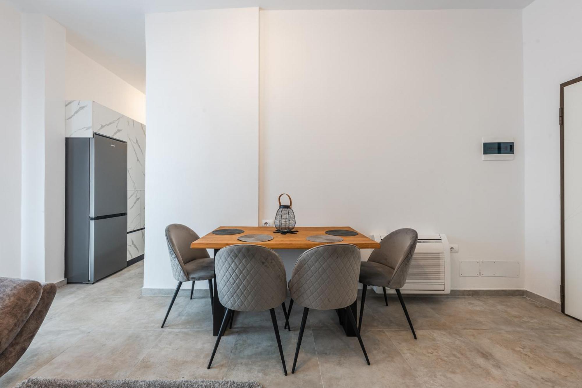 Royal Hill Apartments By Ps Durres Exterior photo