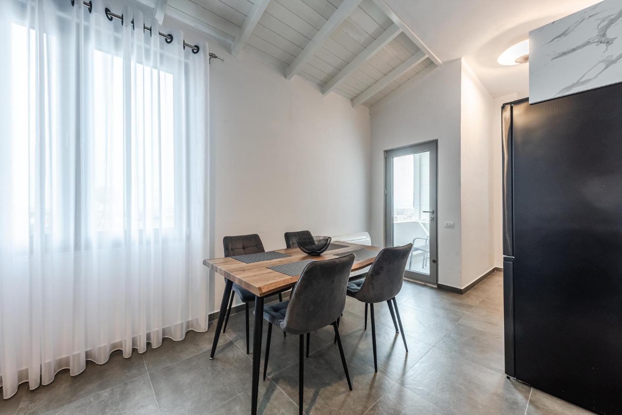Royal Hill Apartments By Ps Durres Exterior photo
